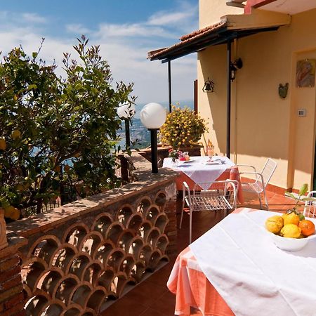 B&B U Palmentu Таормина Екстериор снимка