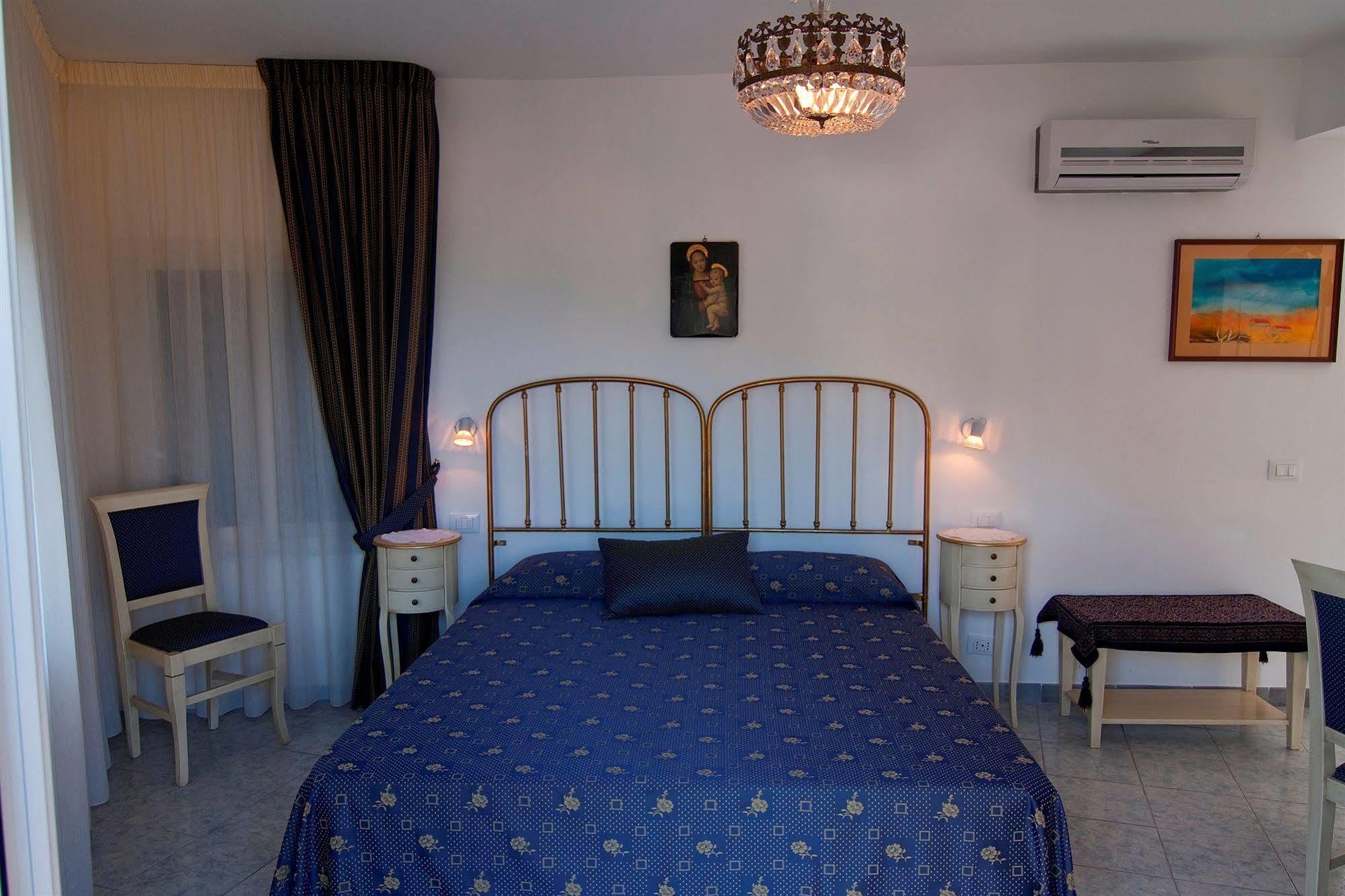 B&B U Palmentu Таормина Екстериор снимка