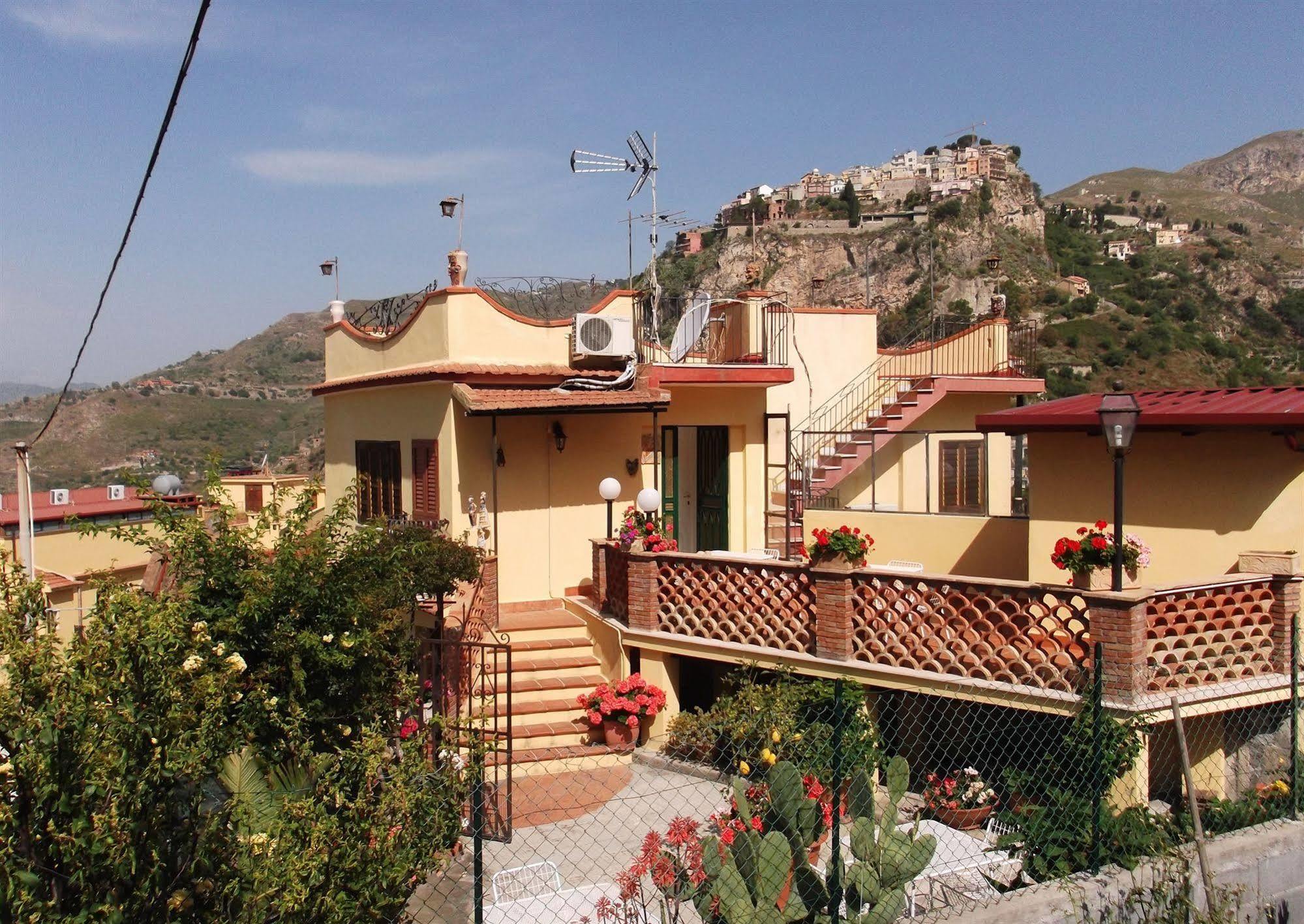 B&B U Palmentu Таормина Екстериор снимка